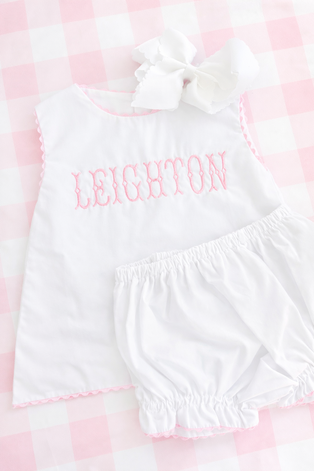 White woven Ric Rac diaper set