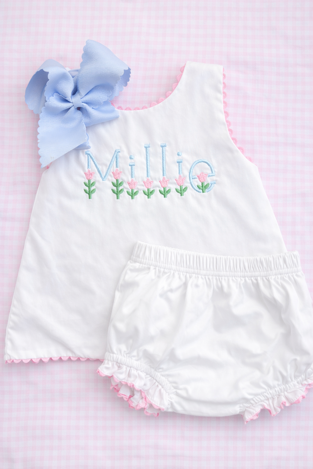 White woven Ric Rac diaper set