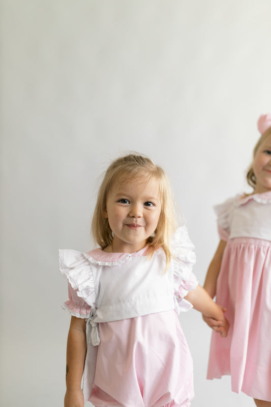 Pinafore bib bubble